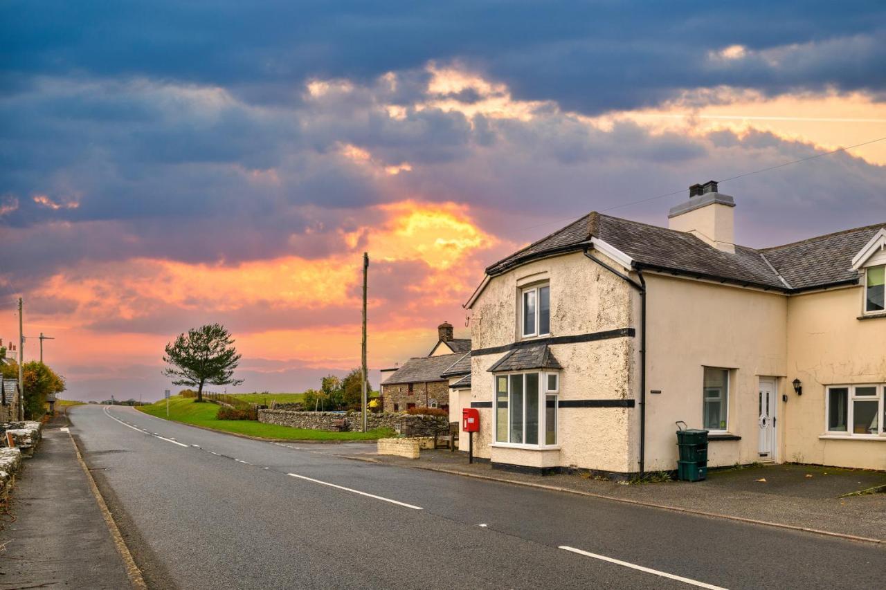 Finest Retreats - Bodlawen Holiday House - Edge Of Snowdonia Cerrig-y-Druidion Exterior photo